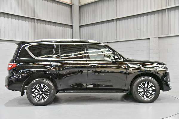 2023 Nissan Patrol Ti-L Y62
