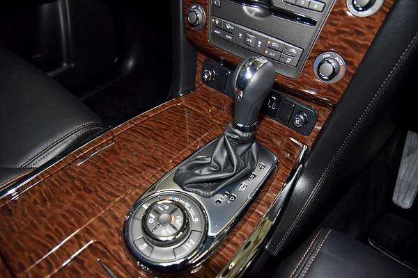 2023 Nissan Patrol Ti-L Y62
