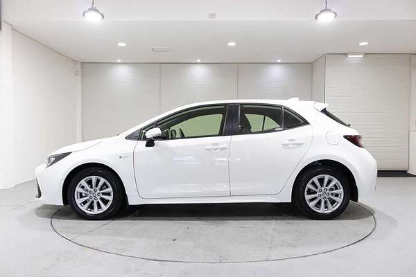 2024 Toyota Corolla Ascent Sport Hybrid ZWE219R