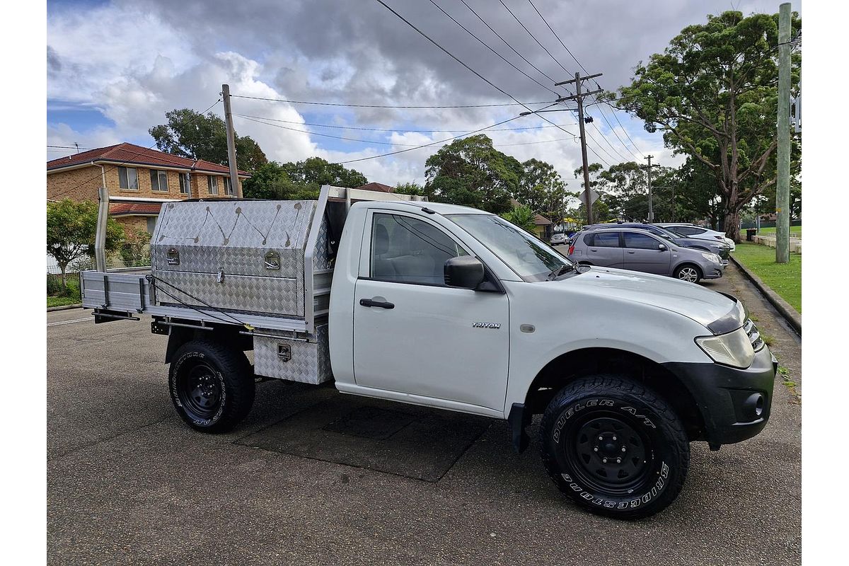 2010 Mitsubishi Triton GL MN Rear Wheel Drive