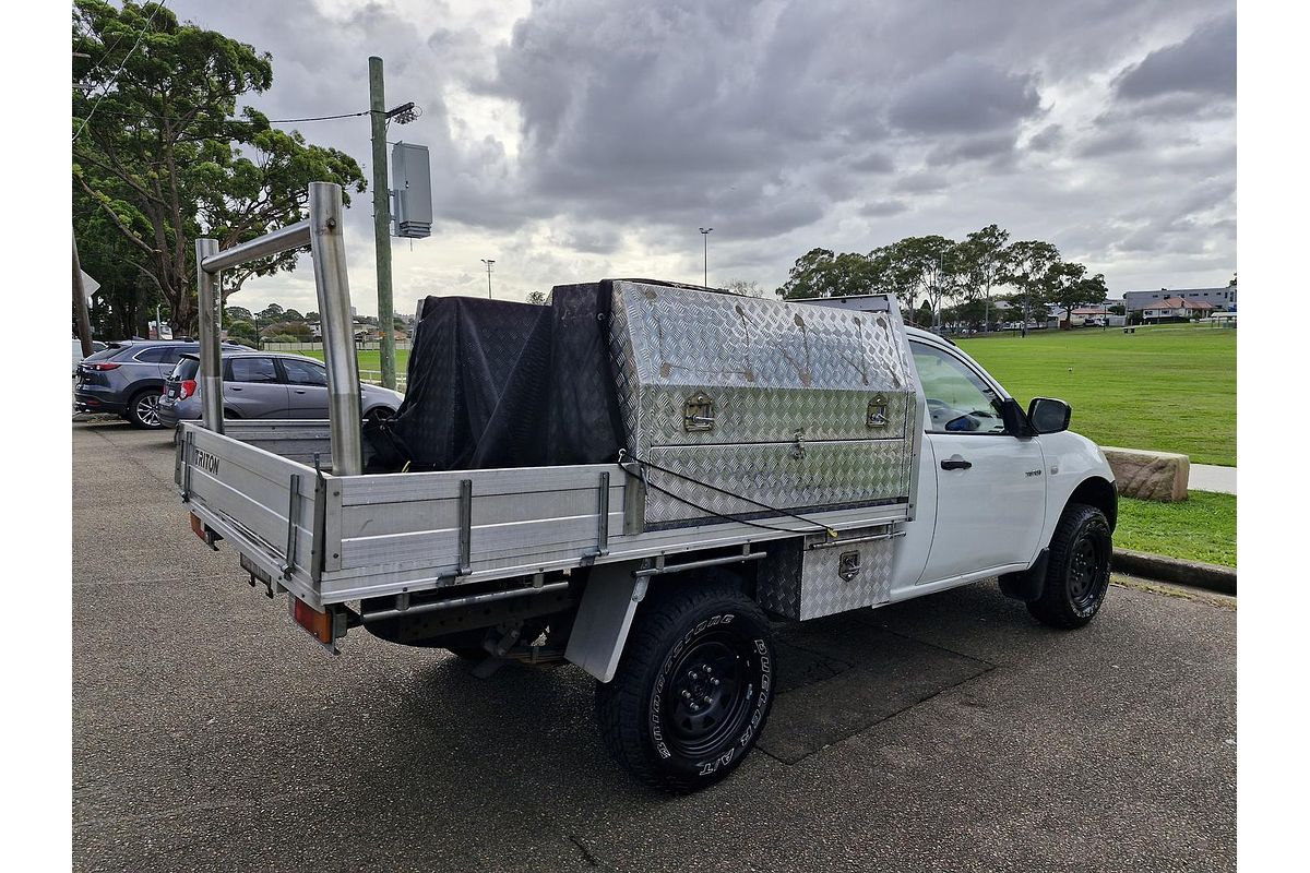 2010 Mitsubishi Triton GL MN Rear Wheel Drive