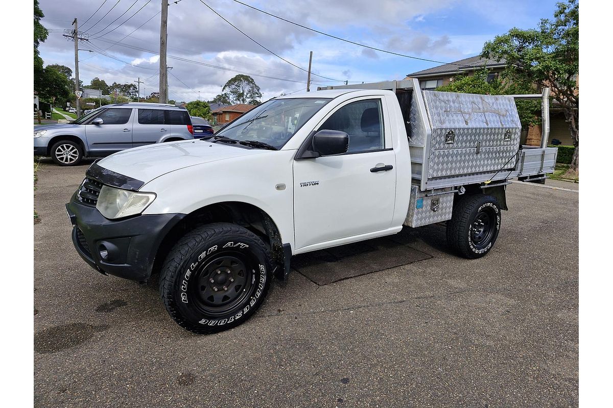 2010 Mitsubishi Triton GL MN Rear Wheel Drive