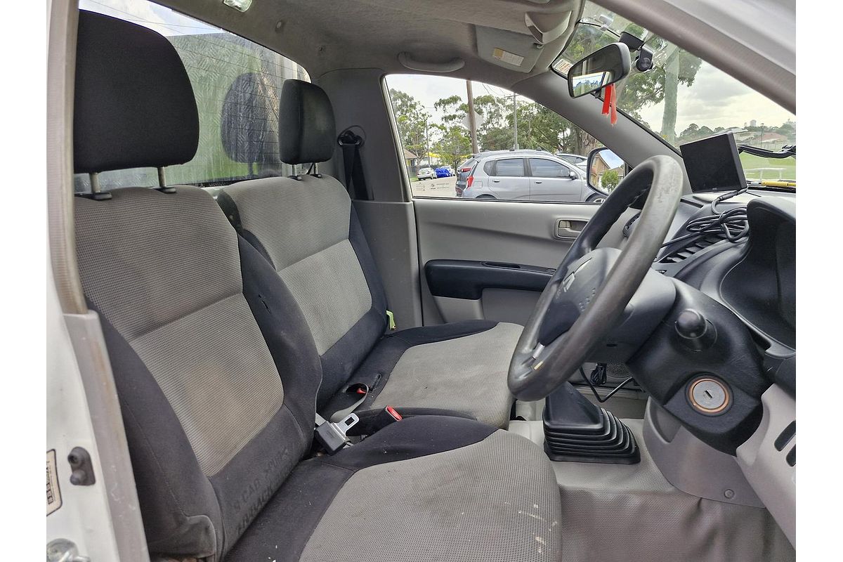 2010 Mitsubishi Triton GL MN Rear Wheel Drive