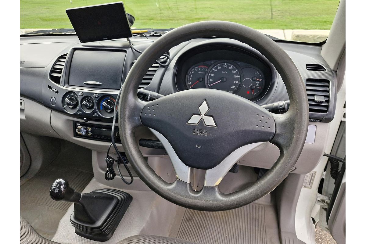 2010 Mitsubishi Triton GL MN Rear Wheel Drive