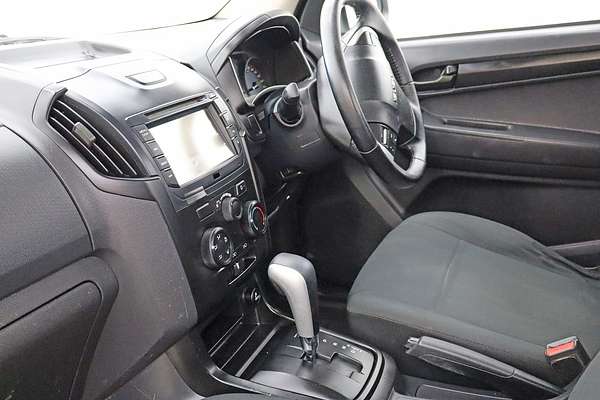 2017 Isuzu D-MAX SX High Ride Rear Wheel Drive