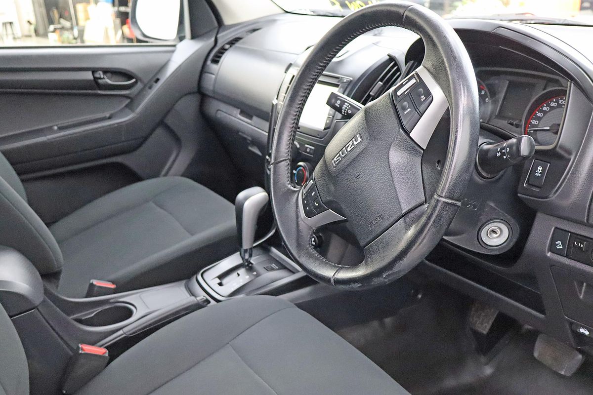 2017 Isuzu D-MAX SX High Ride Rear Wheel Drive