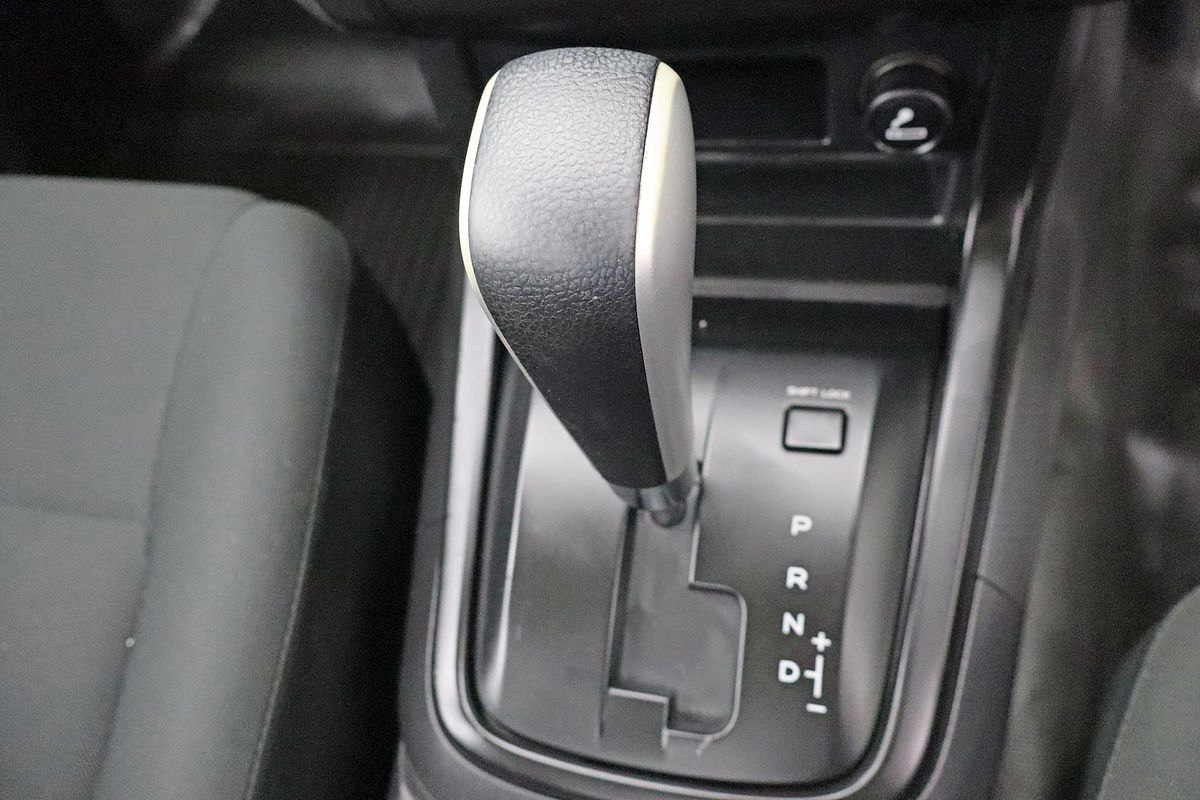 2017 Isuzu D-MAX SX High Ride Rear Wheel Drive