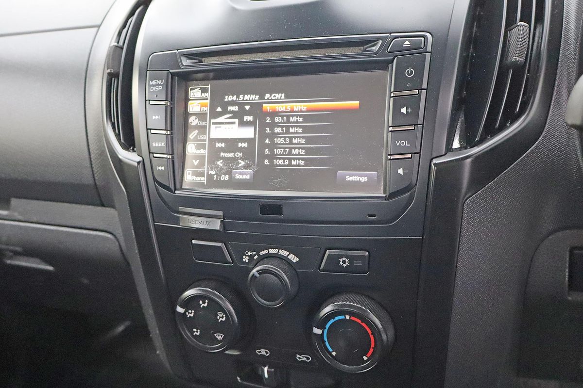 2017 Isuzu D-MAX SX High Ride Rear Wheel Drive