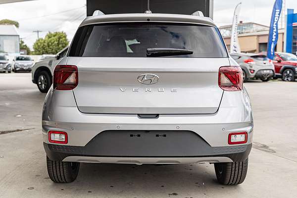 2025 Hyundai Venue Elite QX.V5