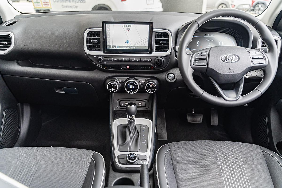 2025 Hyundai Venue Elite QX.V5