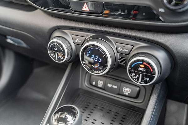 2025 Hyundai Venue Elite QX.V5