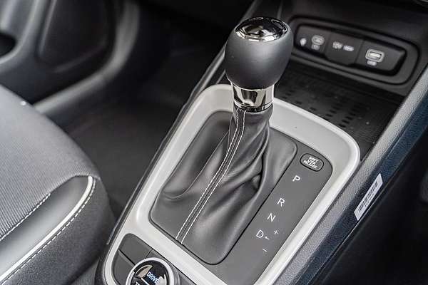 2025 Hyundai Venue Elite QX.V5