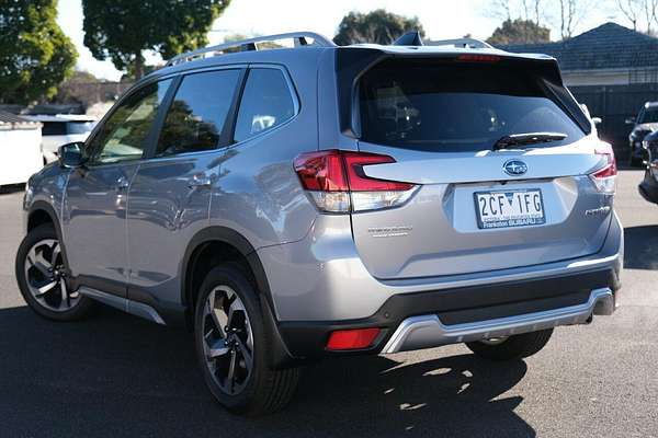 2024 Subaru Forester 2.5i-S S5