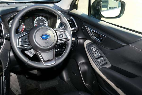 2024 Subaru Forester 2.5i-S S5