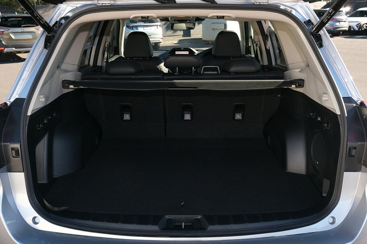 2024 Subaru Forester 2.5i-S S5