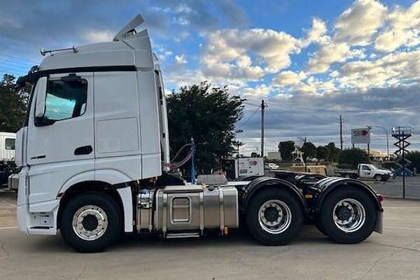 2024 Mercedes-Benz Actros 2663