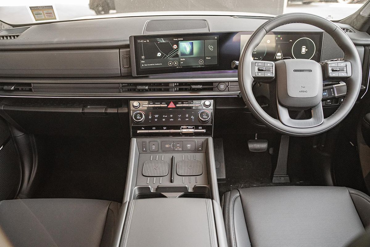 2025 Hyundai Santa Fe Calligraphy MX5.V1
