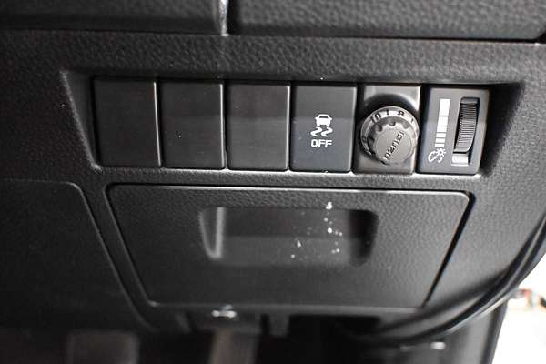 2021 Isuzu D-MAX SX (4x2) HIGH-RIDE RG MY22 4x2