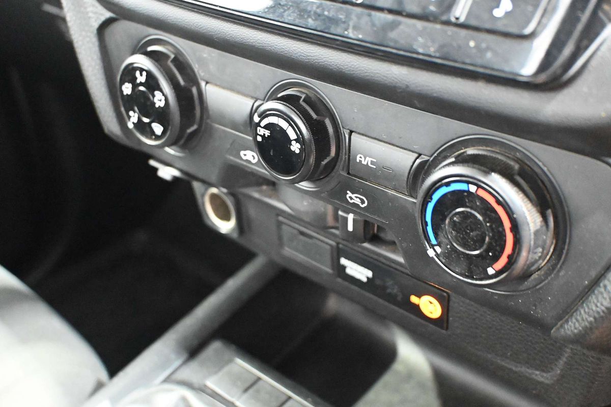 2021 Isuzu D-MAX SX (4x2) HIGH-RIDE RG MY22 4x2