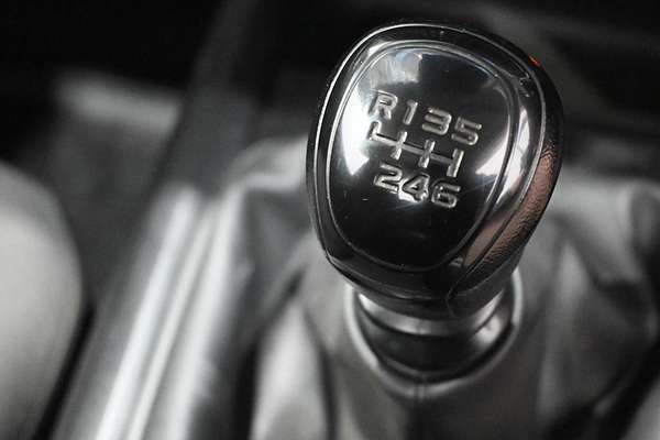 2021 Isuzu D-MAX SX (4x2) HIGH-RIDE RG MY22 4x2