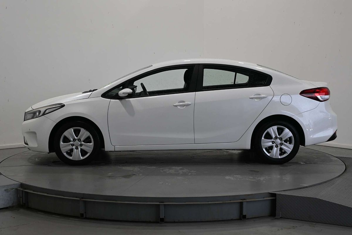 2017 Kia Cerato S YD