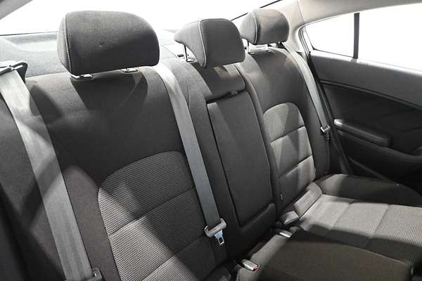 2017 Kia Cerato S YD