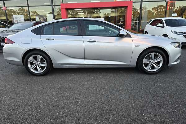 2020 Holden Commodore LT ZB