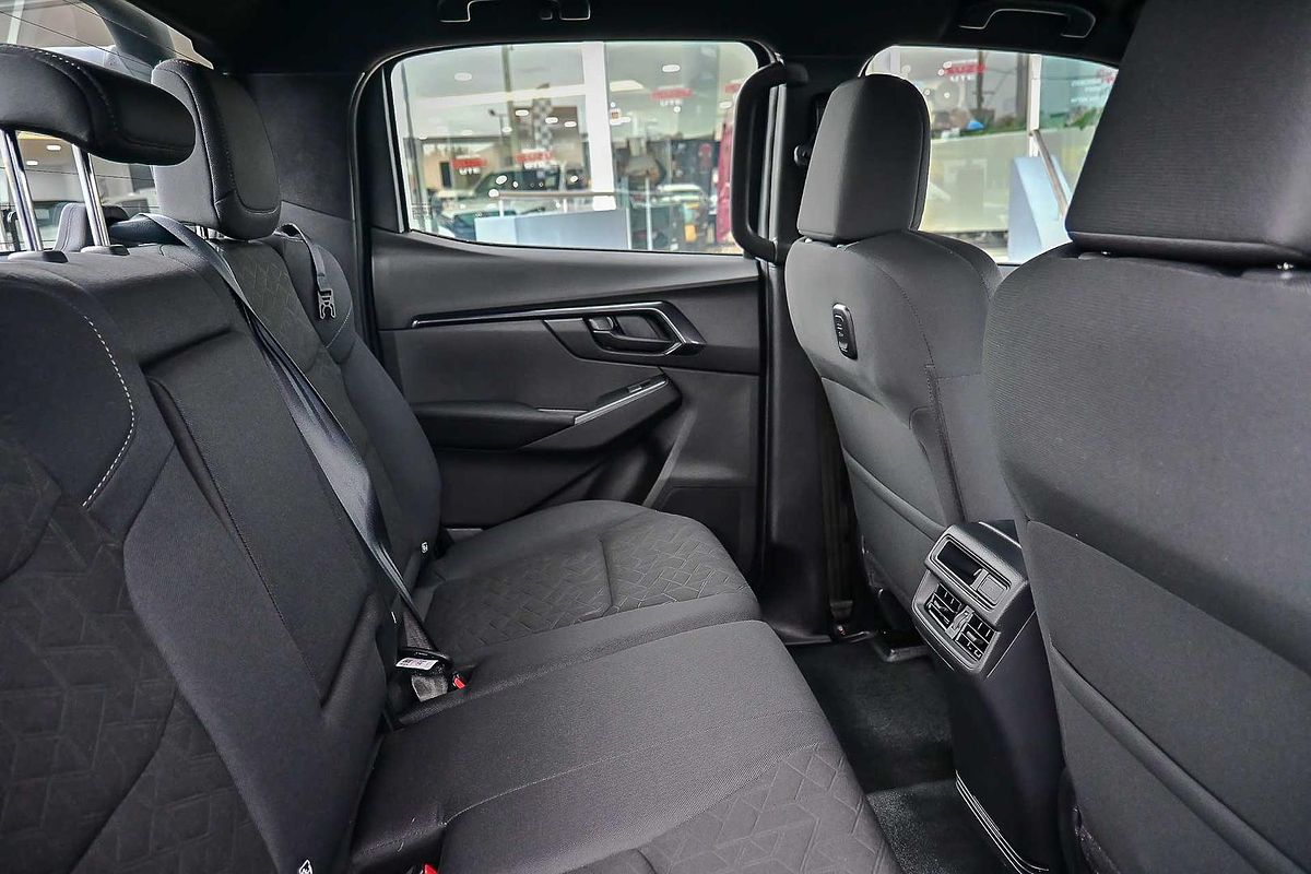 2024 Isuzu D-MAX
