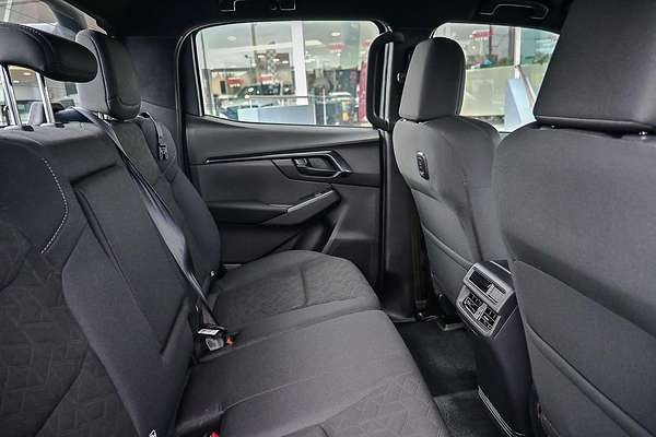 2024 Isuzu D-MAX