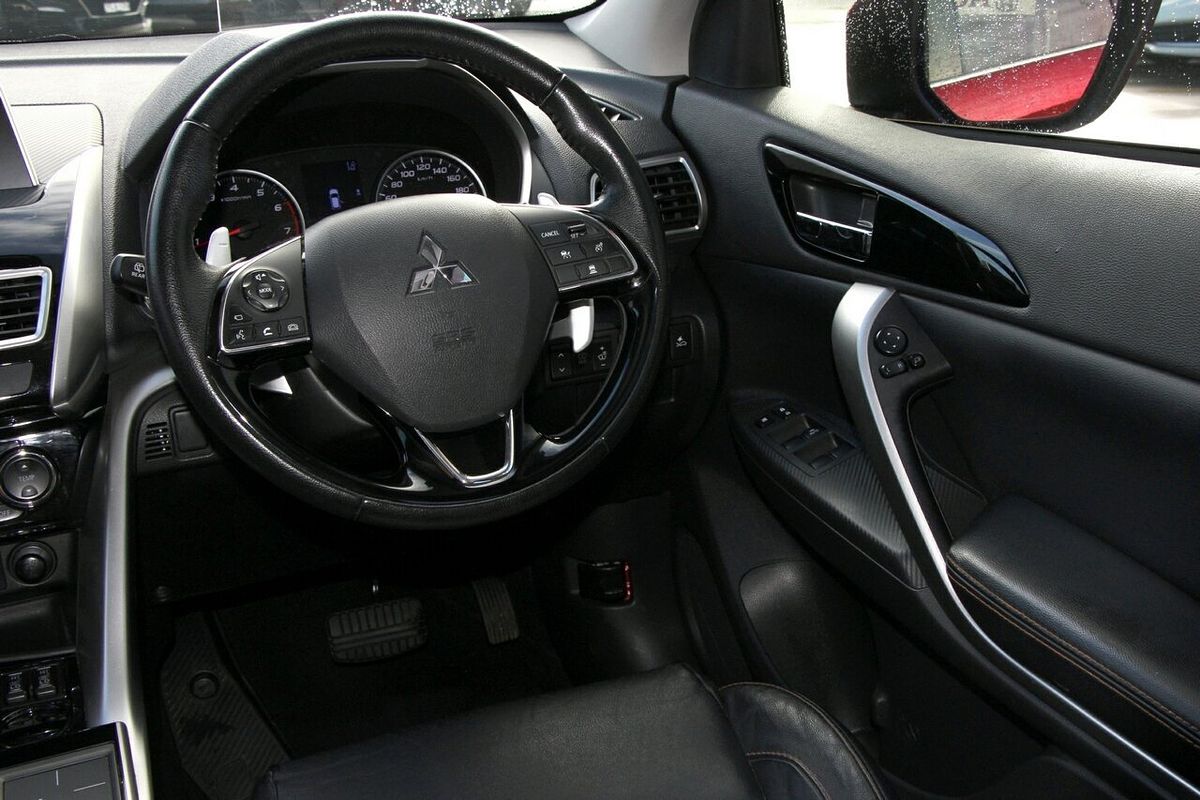 2017 Mitsubishi Eclipse Cross Exceed YA