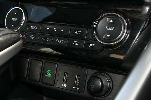 2017 Mitsubishi Eclipse Cross Exceed YA