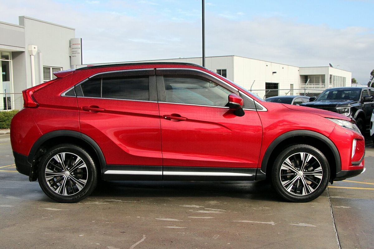 2017 Mitsubishi Eclipse Cross Exceed YA