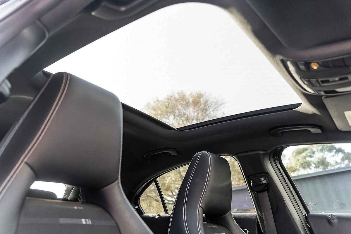 2017 Mercedes-Benz A-Class A200 W176