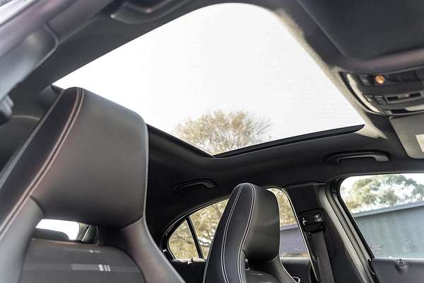 2017 Mercedes-Benz A-Class A200 W176