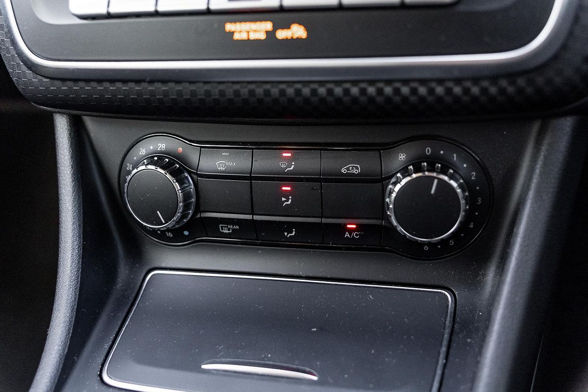 2017 Mercedes-Benz A-Class A200 W176