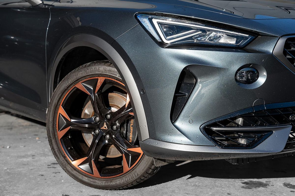 2023 CUPRA Formentor VZx KM