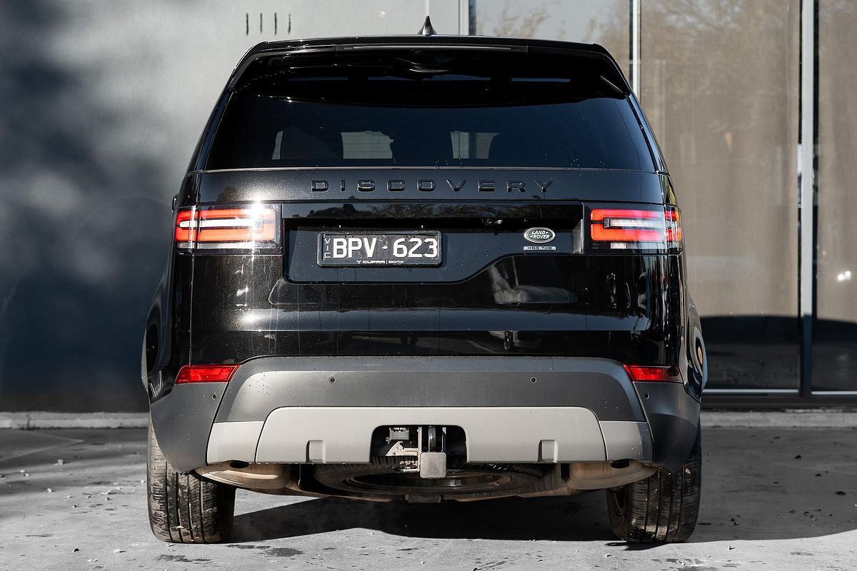 2017 Land Rover Discovery TD6 HSE Series 5