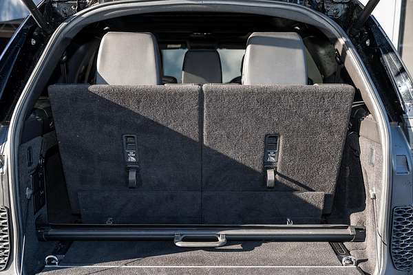 2017 Land Rover Discovery TD6 HSE Series 5