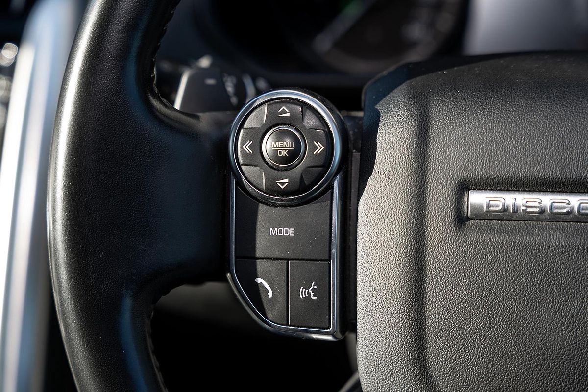 2017 Land Rover Discovery TD6 HSE Series 5