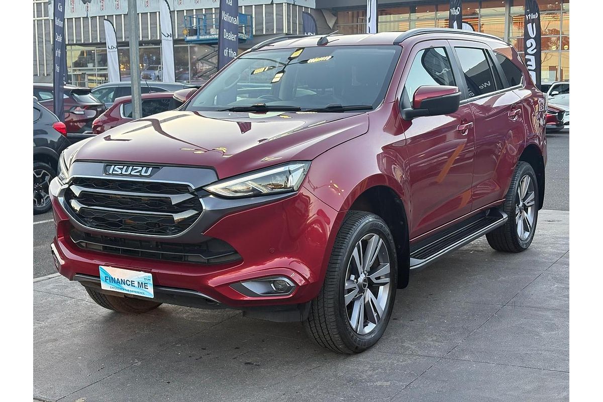 2023 Isuzu MU-X LS-T
