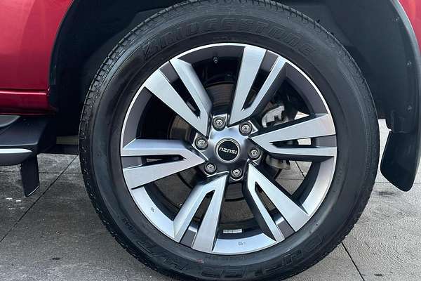 2023 Isuzu MU-X LS-T