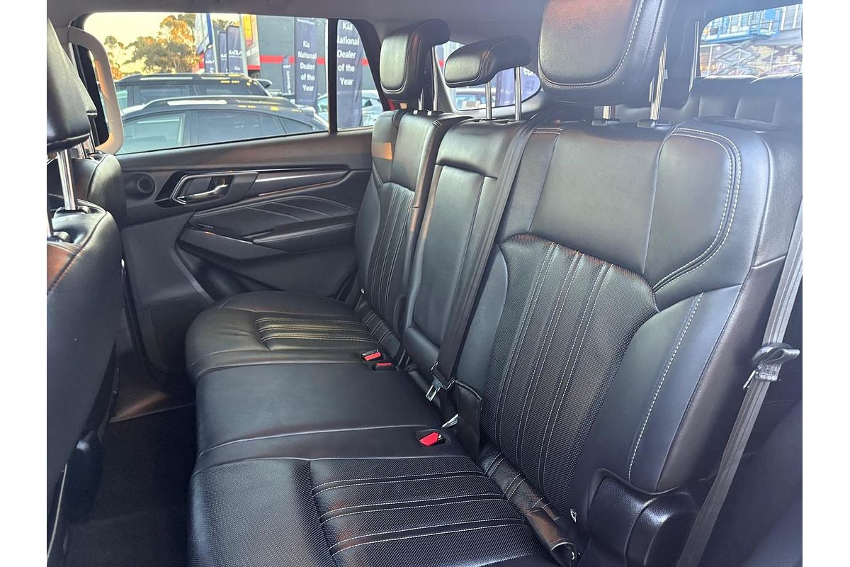2023 Isuzu MU-X LS-T