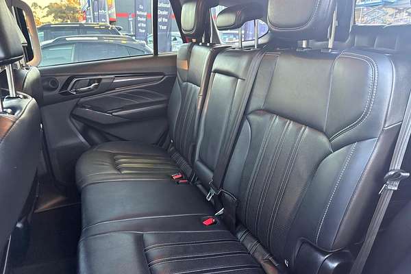2023 Isuzu MU-X LS-T