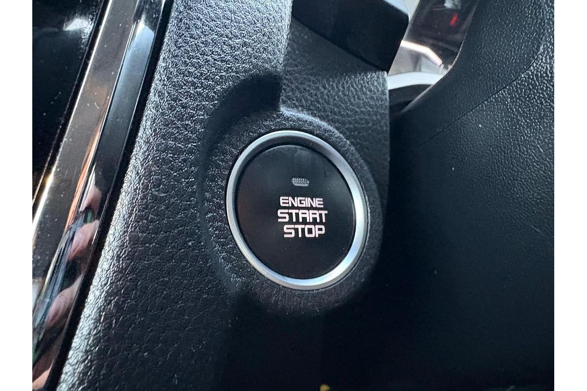 2023 Isuzu MU-X LS-T