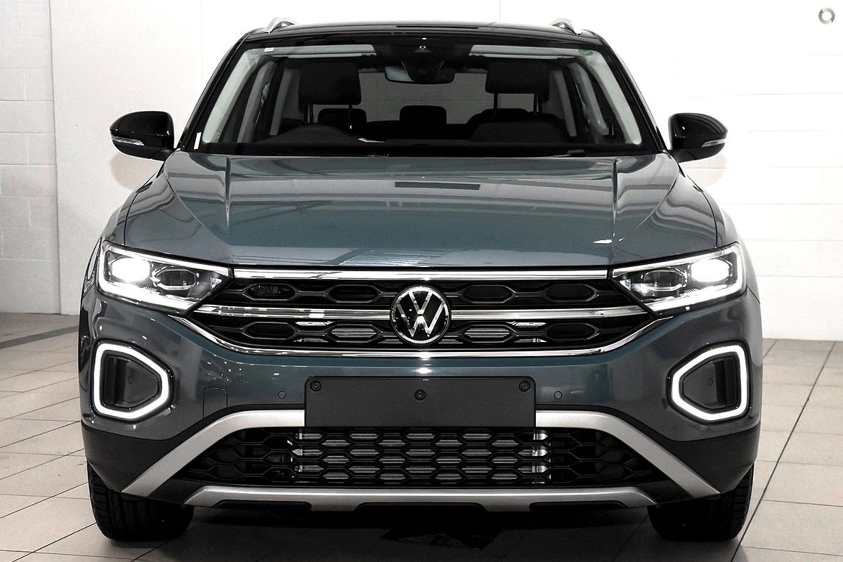 2025 Volkswagen T-Roc 110TSI Style D11