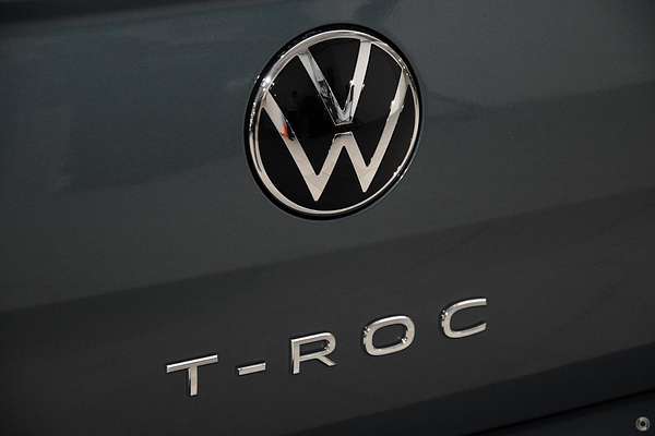 2025 Volkswagen T-Roc 110TSI Style D11