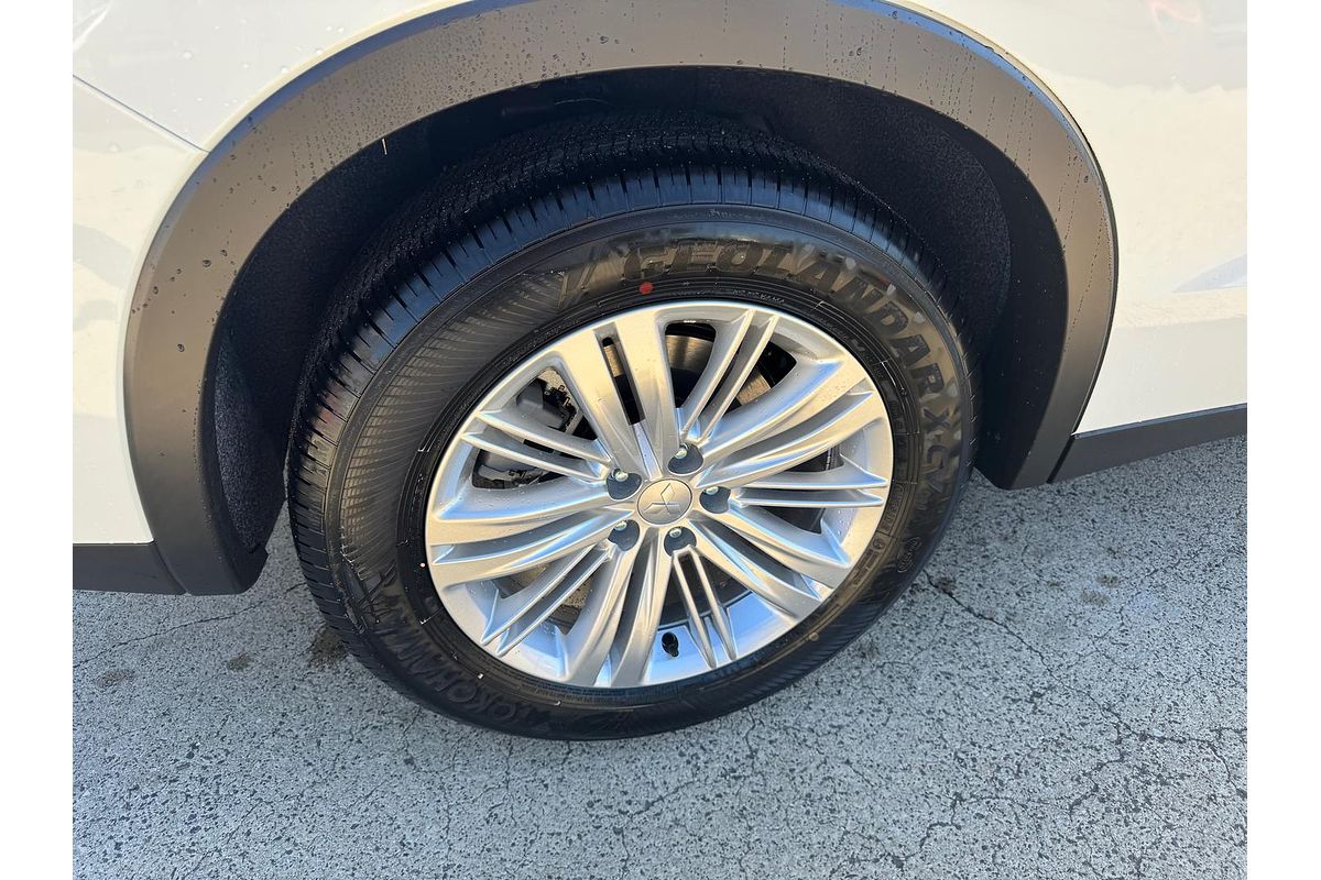 2024 Mitsubishi Outlander ES ZM