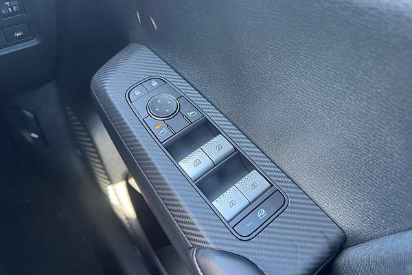 2024 Mitsubishi Outlander ES ZM