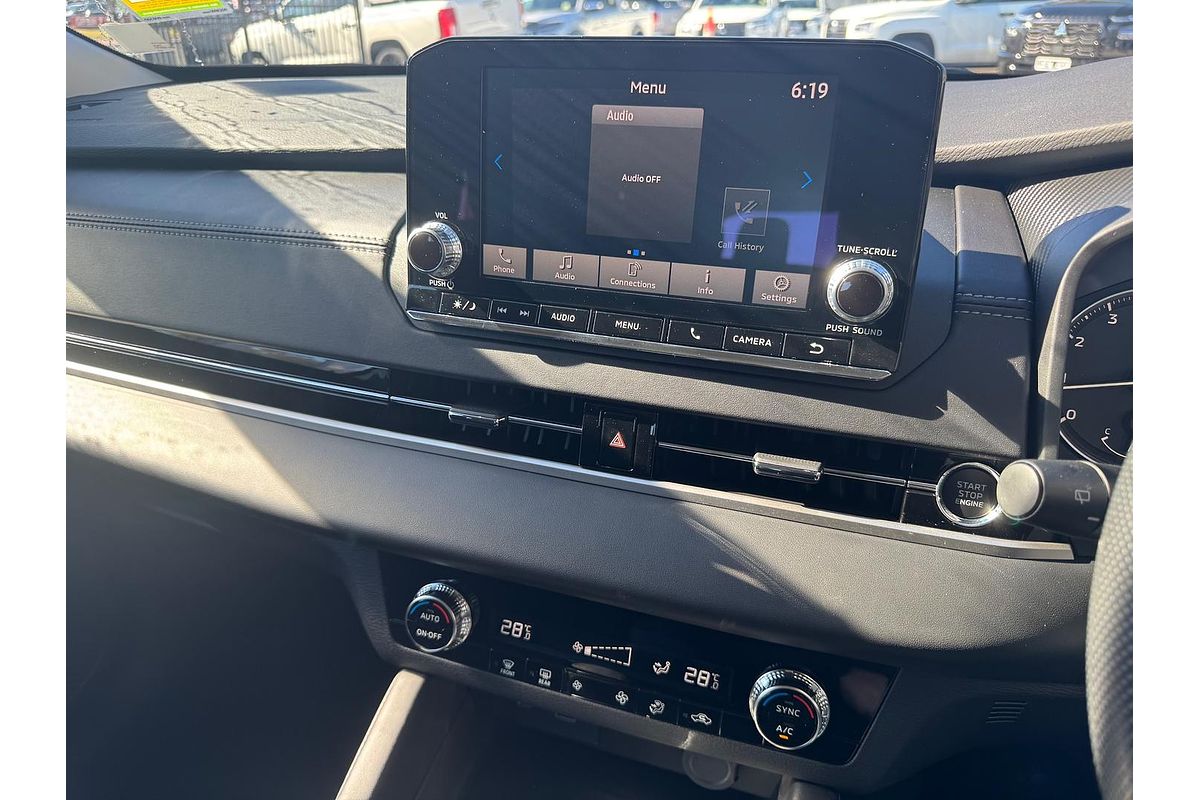 2024 Mitsubishi Outlander ES ZM