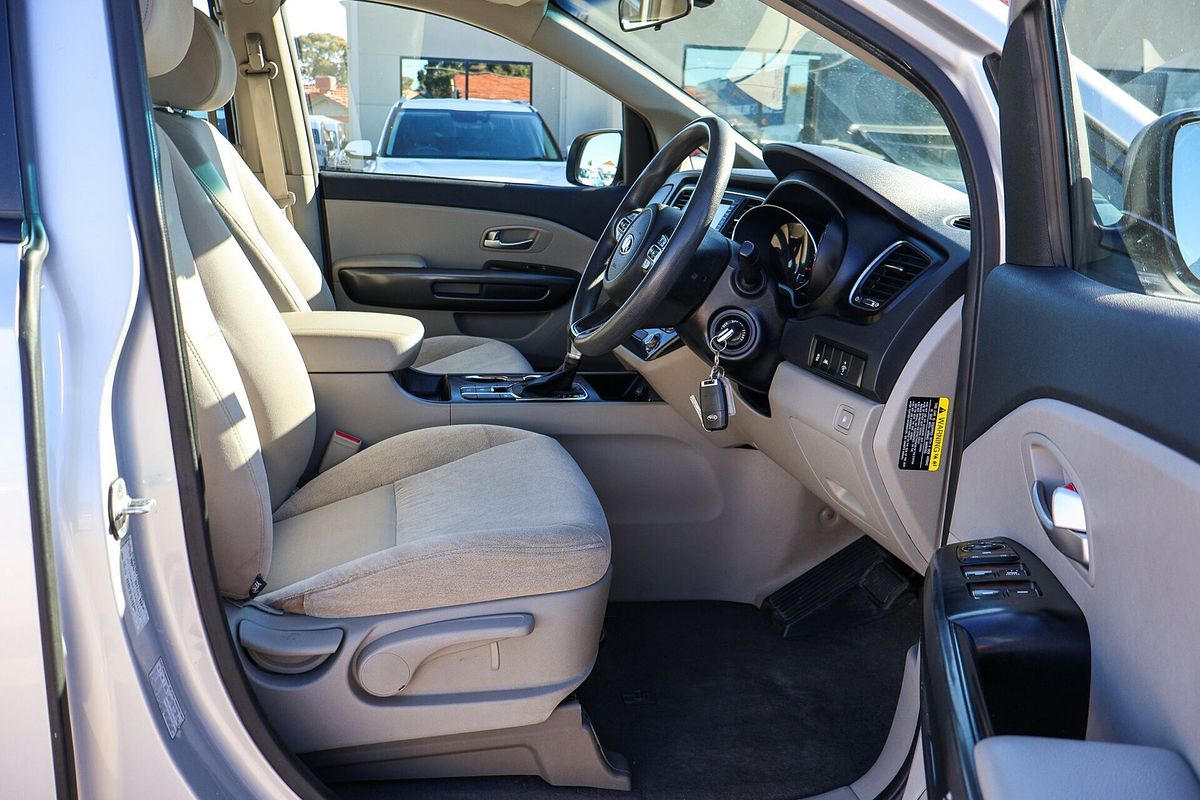 2018 Kia Carnival S YP